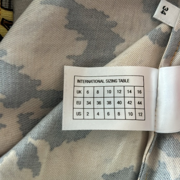 Essentiel Antwerp button down print shirt - Picture 11 of 11